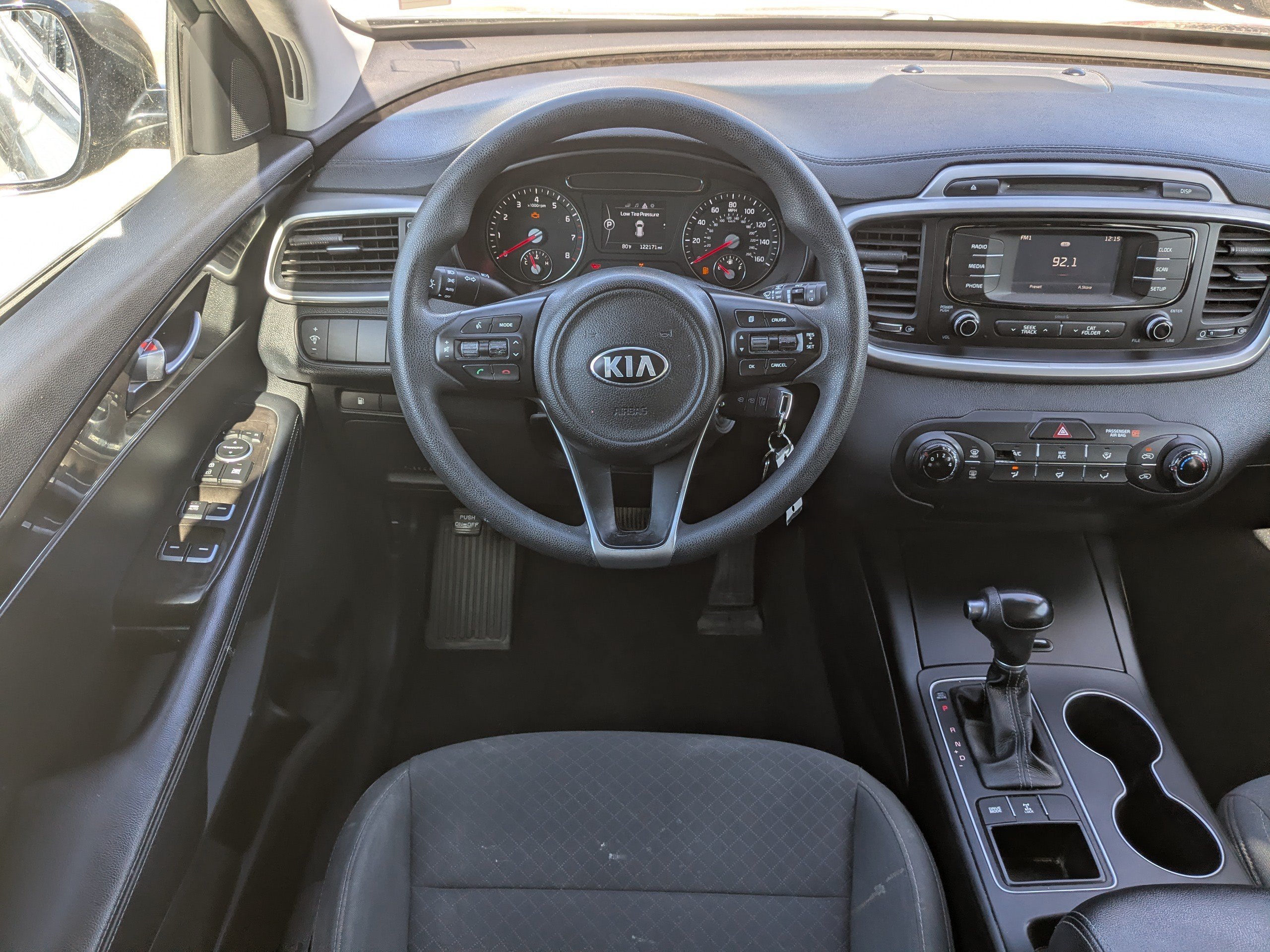 Used 2017 Titanium Silver Kia LX V6 image 18