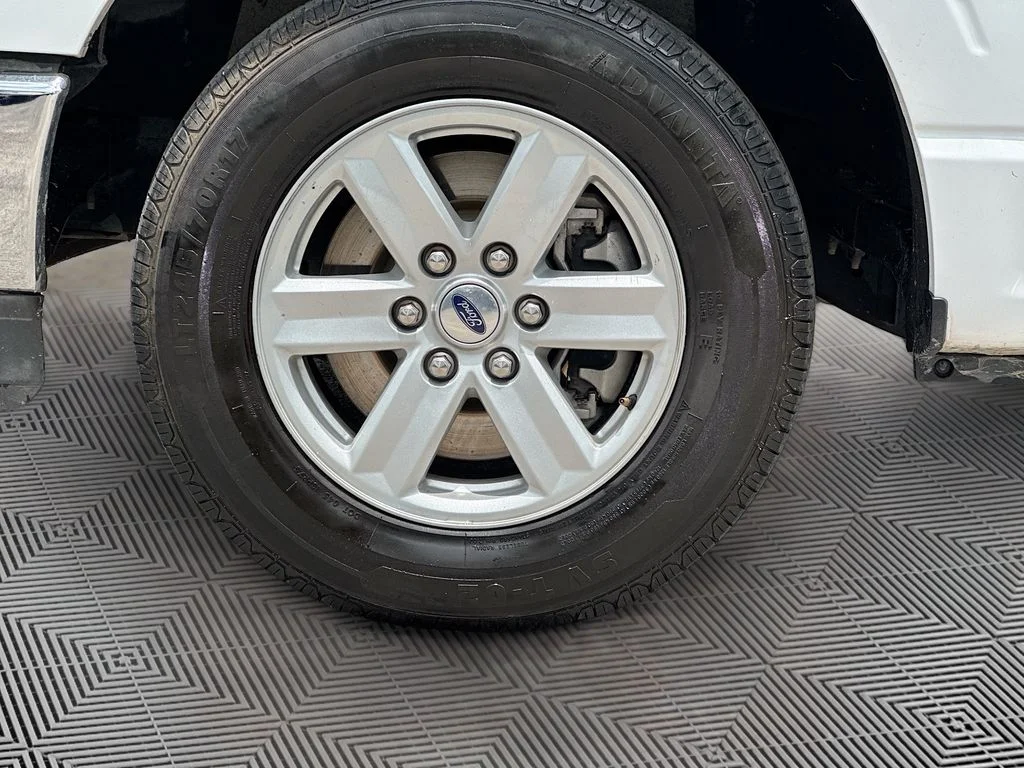 Used 2023 White Ford XLT image 30
