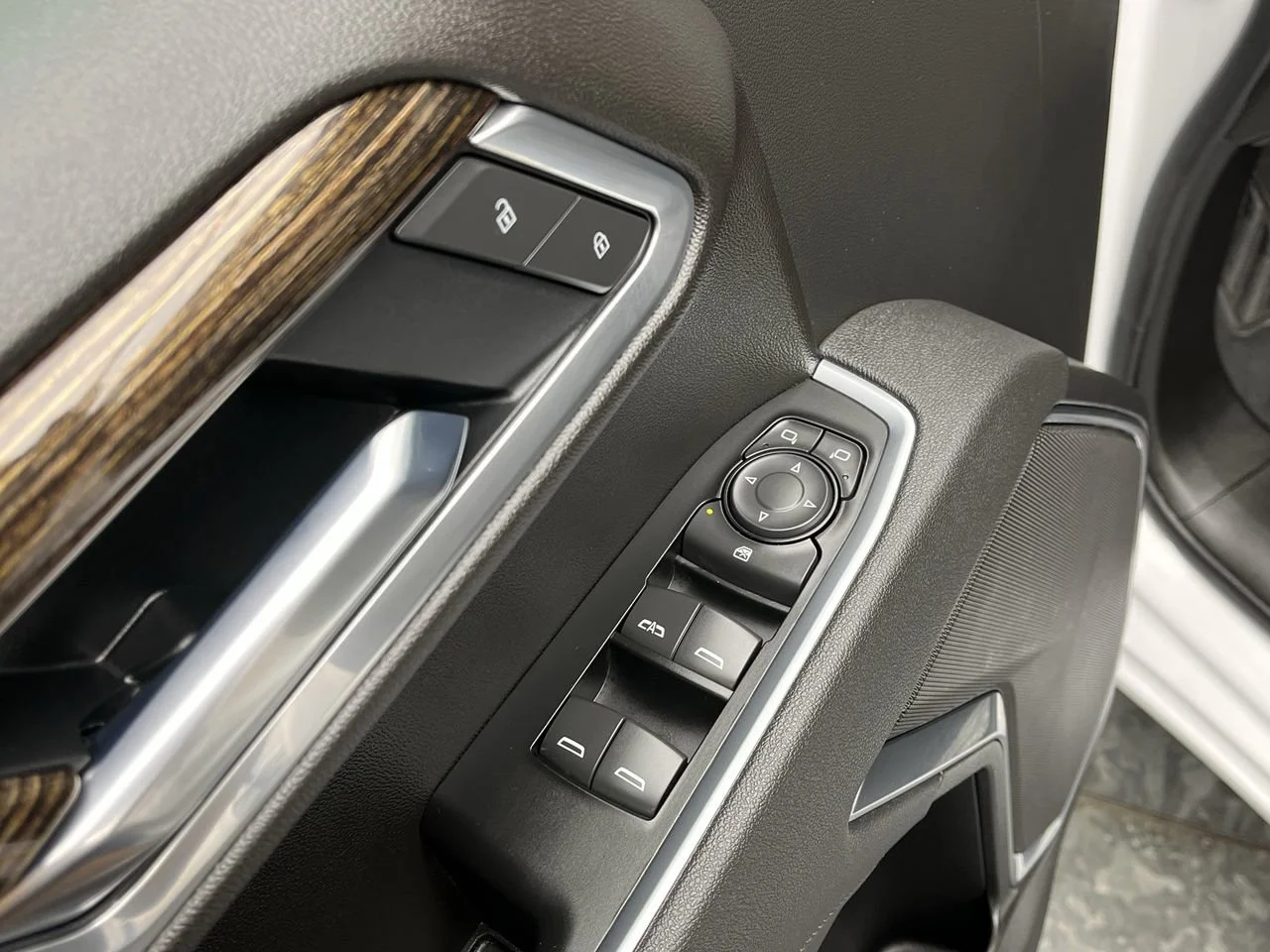 2026 GMC Sierra 1500 Elevation - Photo 8