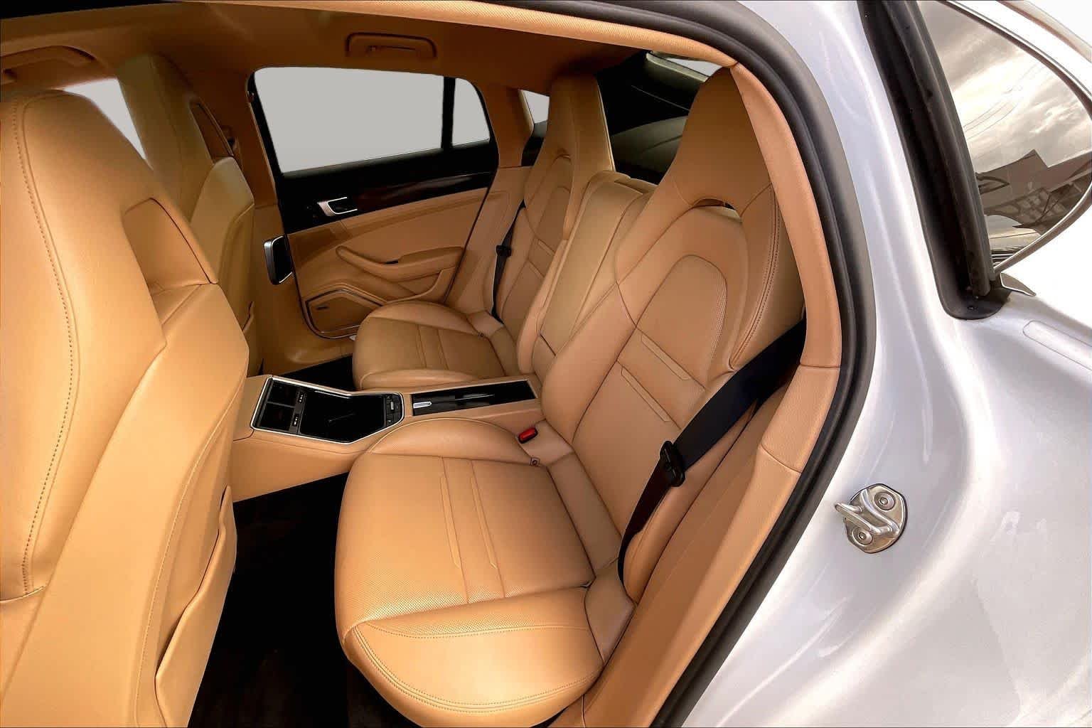 Used 2018 Black Porsche 4 image 18