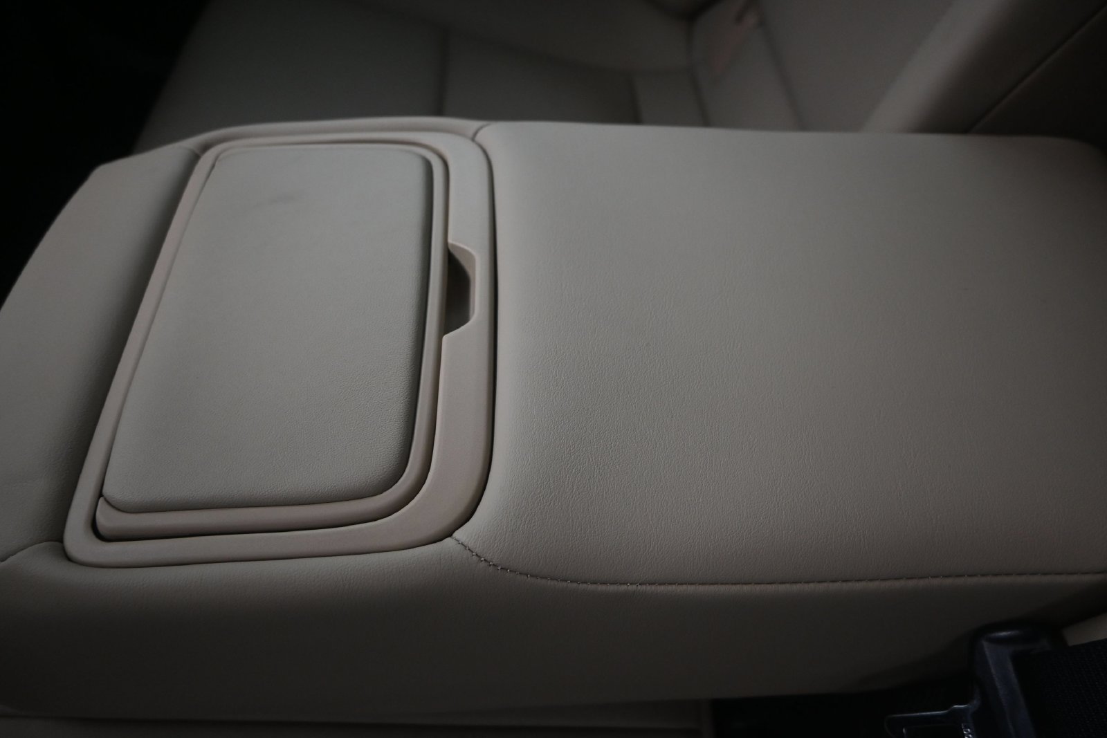 2021 Lexus ES 350 - Photo 17