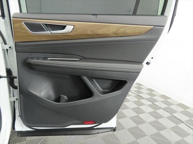 2026 Volkswagen Atlas SE w/Tech - Photo 27
