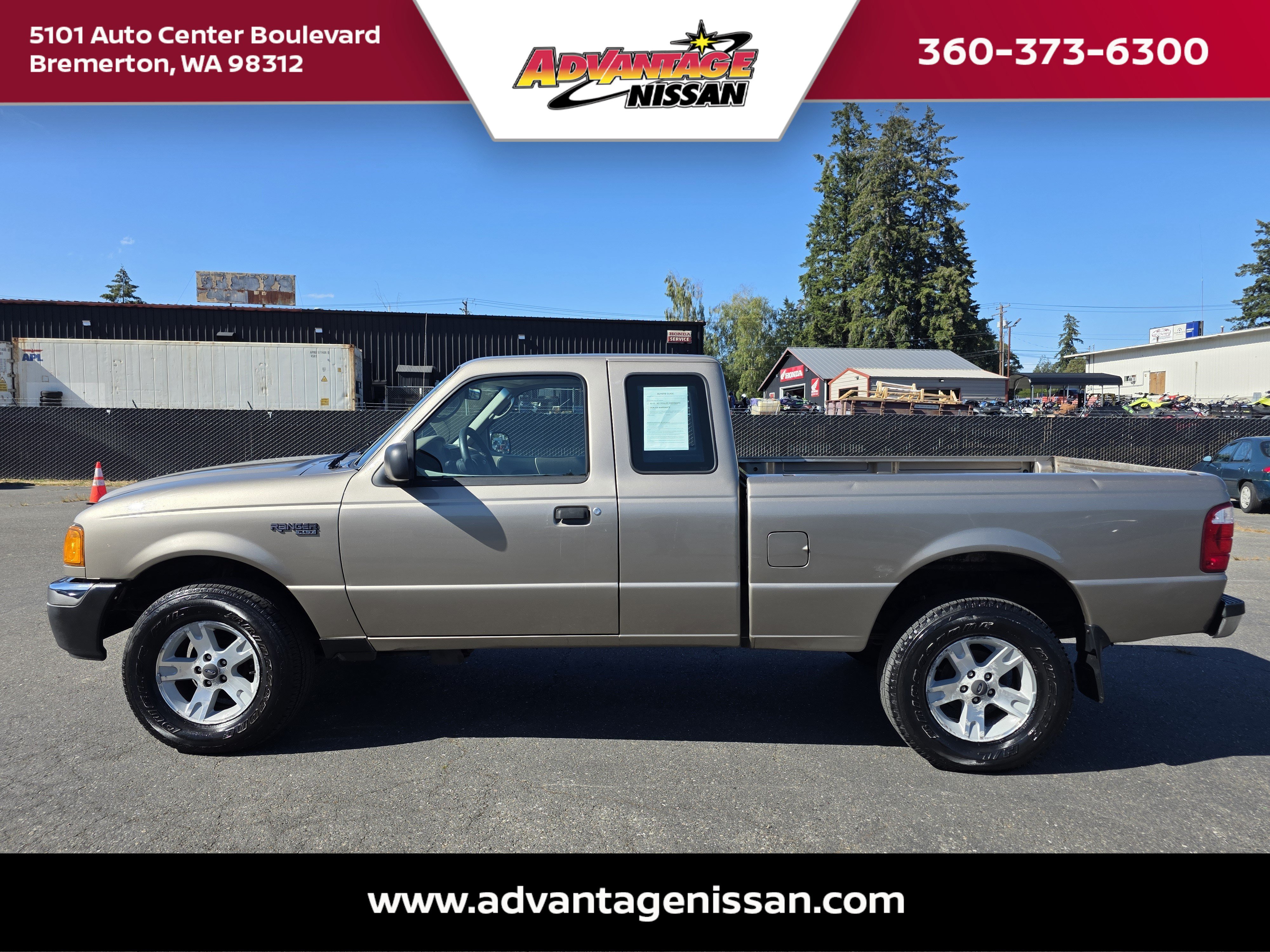 Used 2005  Ford XLT image 2