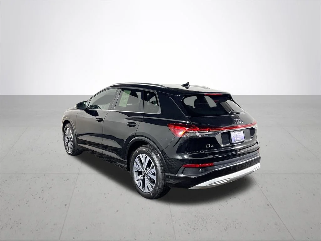Used 2023 Black Audi Premium Plus image 8