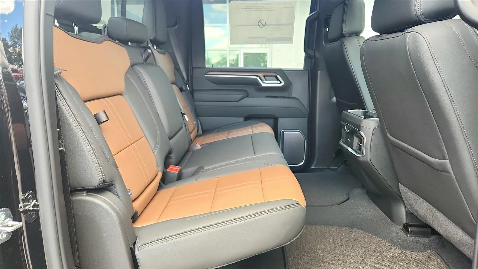 2026 Chevrolet Silverado 2500 HD High Country - Photo 31