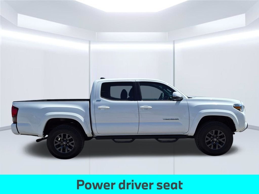 Used 2023 Ice Toyota SR5 image 8