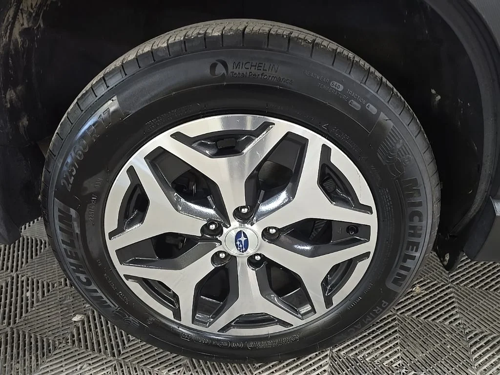 Used 2021 Black Subaru Premium image 14