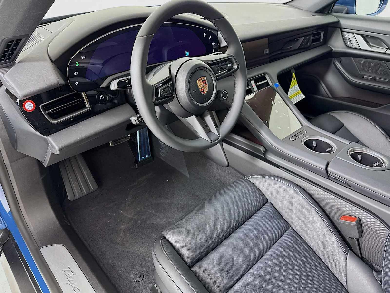 New 2026 Neptune Blue Porsche 4S image 4
