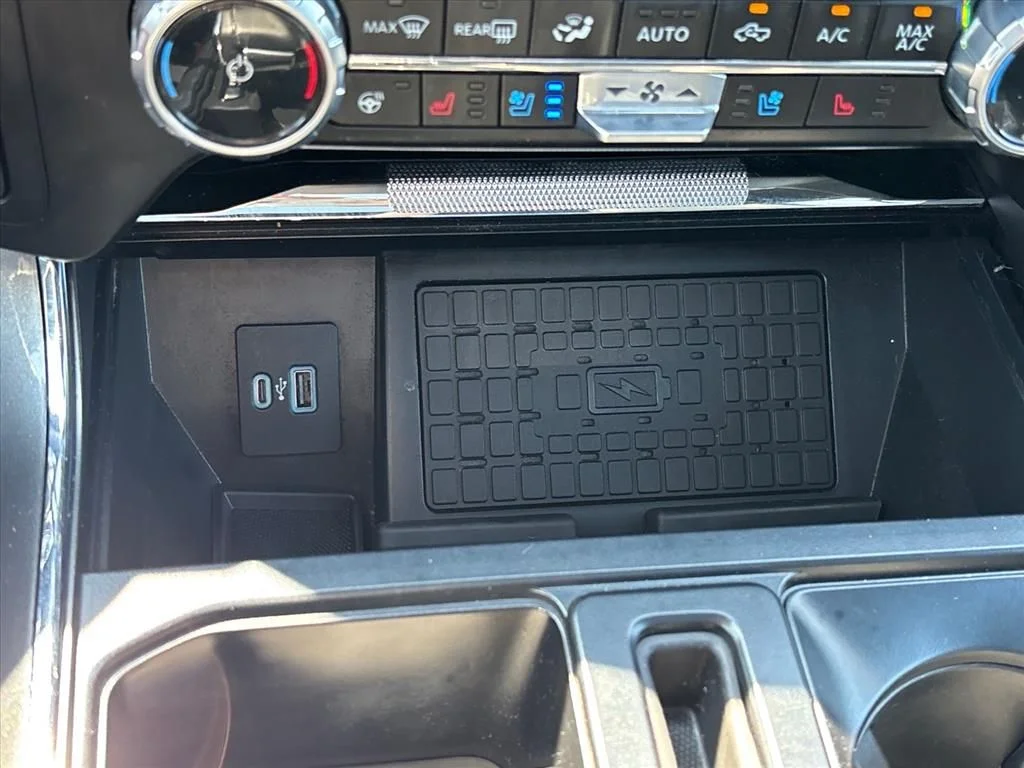 Used 2023 Gray Ford Lariat image 36