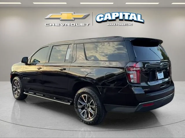 Used 2022 Black Chevrolet Z71 image 4