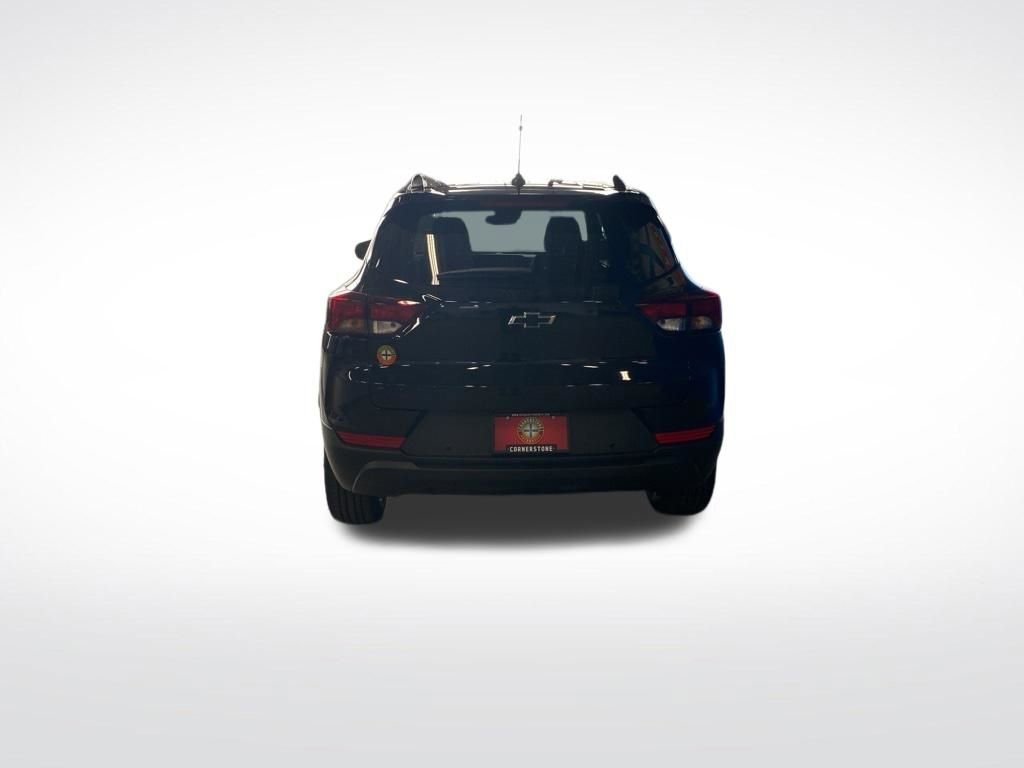 New 2026 Mosaic Black Metallic Chevrolet LT image 18