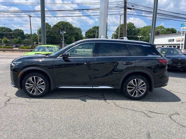 Certified Used 2026 Mineral INFINITI LUXE image 6