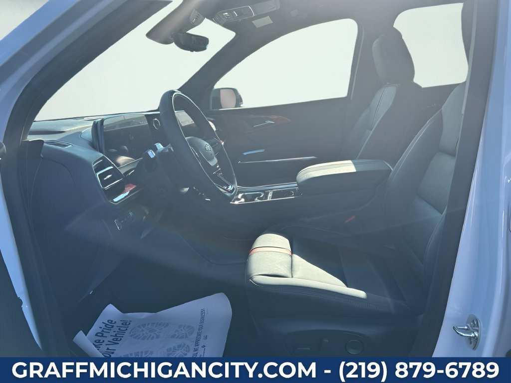 2026 Chevrolet Traverse RS - Photo 8
