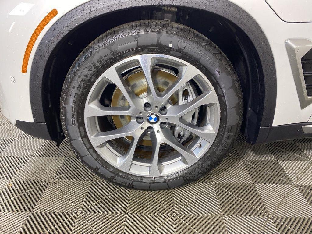 2026 BMW X5 50e - Photo 6