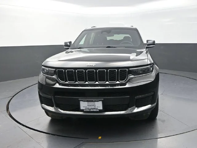 Used 2025 Black Jeep Limited image 4