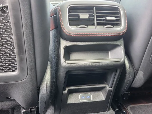 Used 2024  Mercedes-Benz GLE 53 AMG® image 16