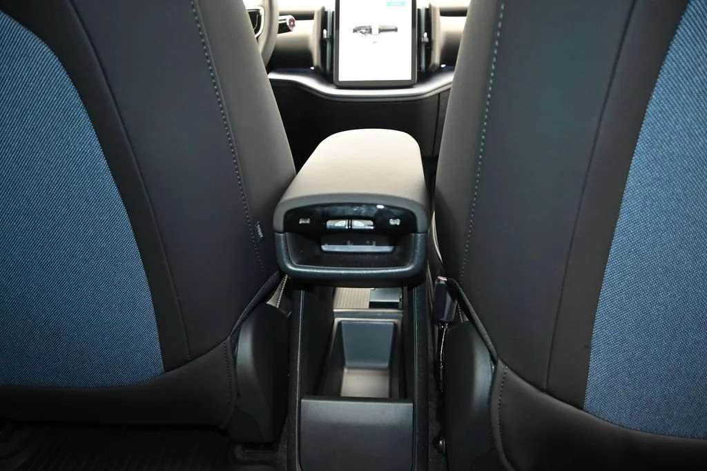 New 2026 Crystal White Volvo Twin Motor Performance Ultra image 30