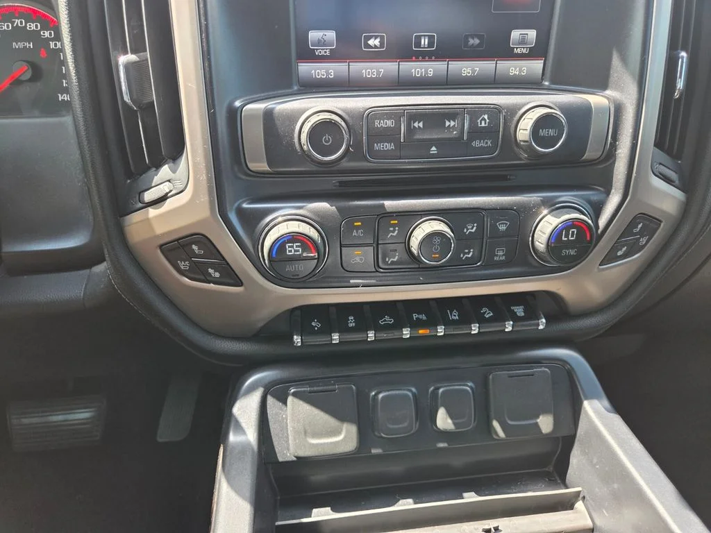 Used 2015 Black GMC Denali image 17