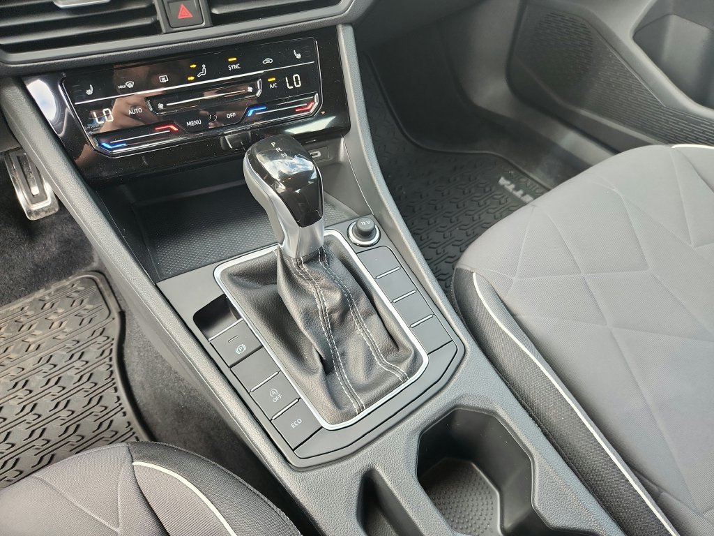 Certified Used 2025 Gray Volkswagen 1.5T Sport image 14