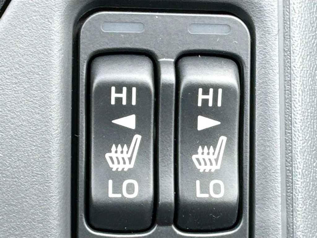 New 2026 ICE SILVER METALLIC Subaru Limited Hybrid image 24