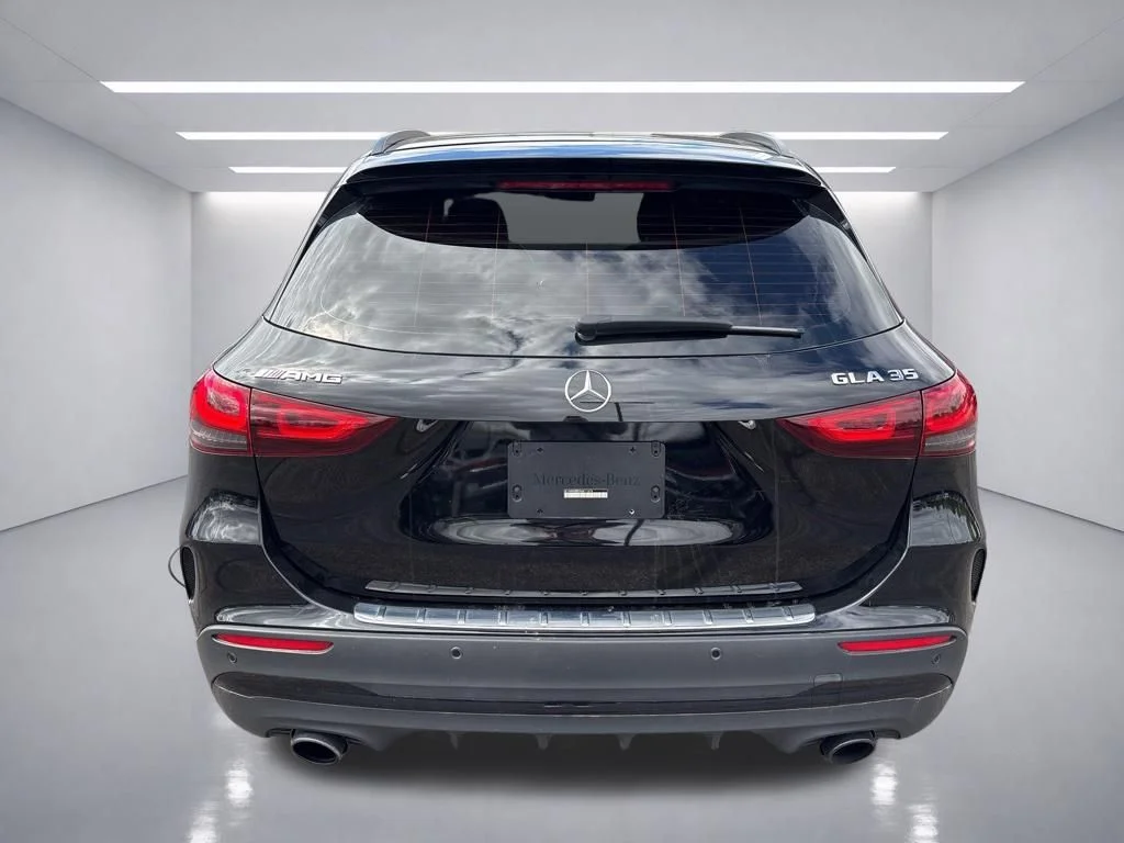 Used 2022 Night Black Mercedes-Benz GLA 35 AMG® image 5
