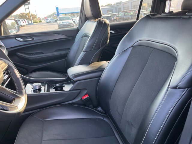 Used 2025 Black Jeep Altitude image 8