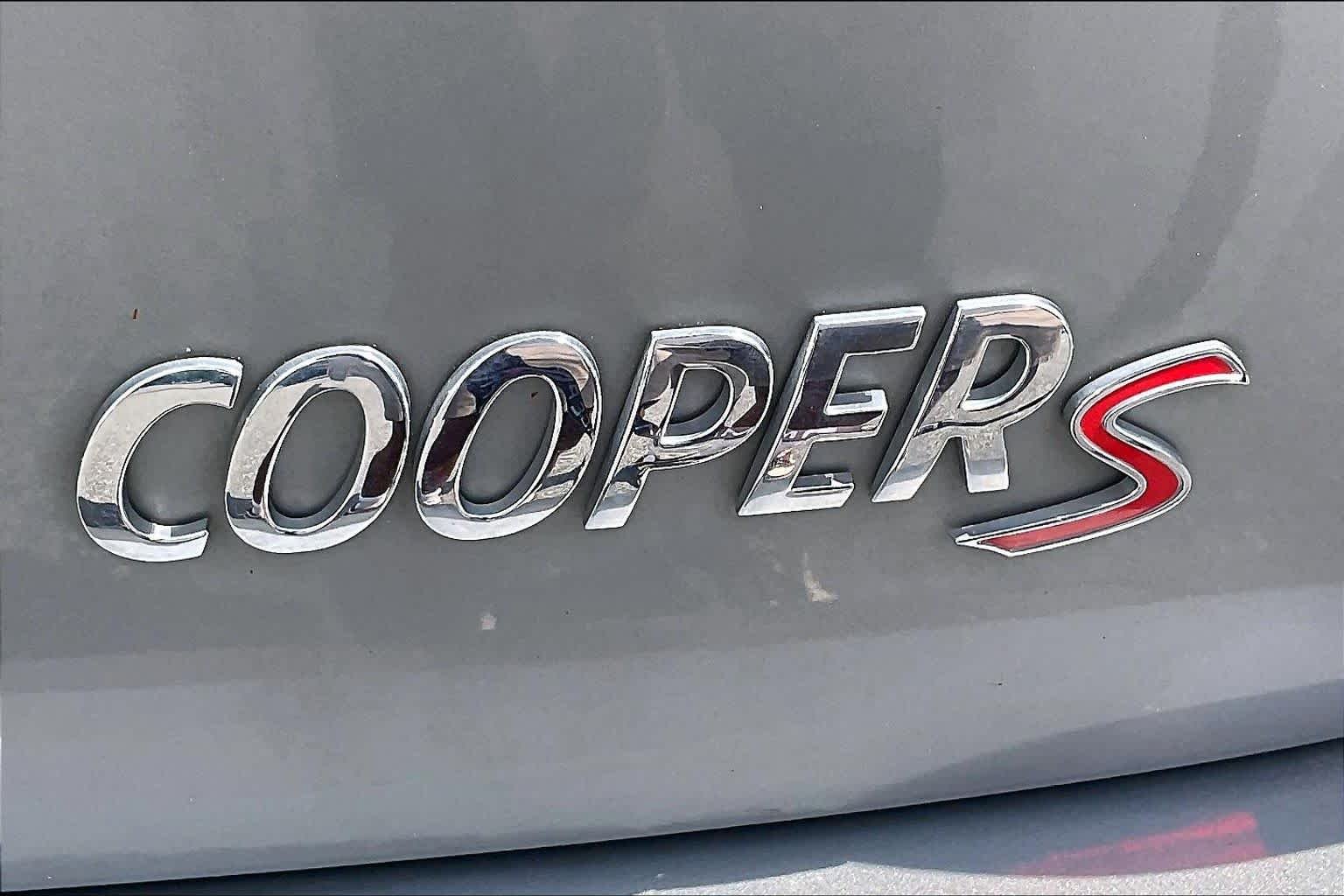 Used 2024 Melting Silver III Metallic MINI Cooper S image 29
