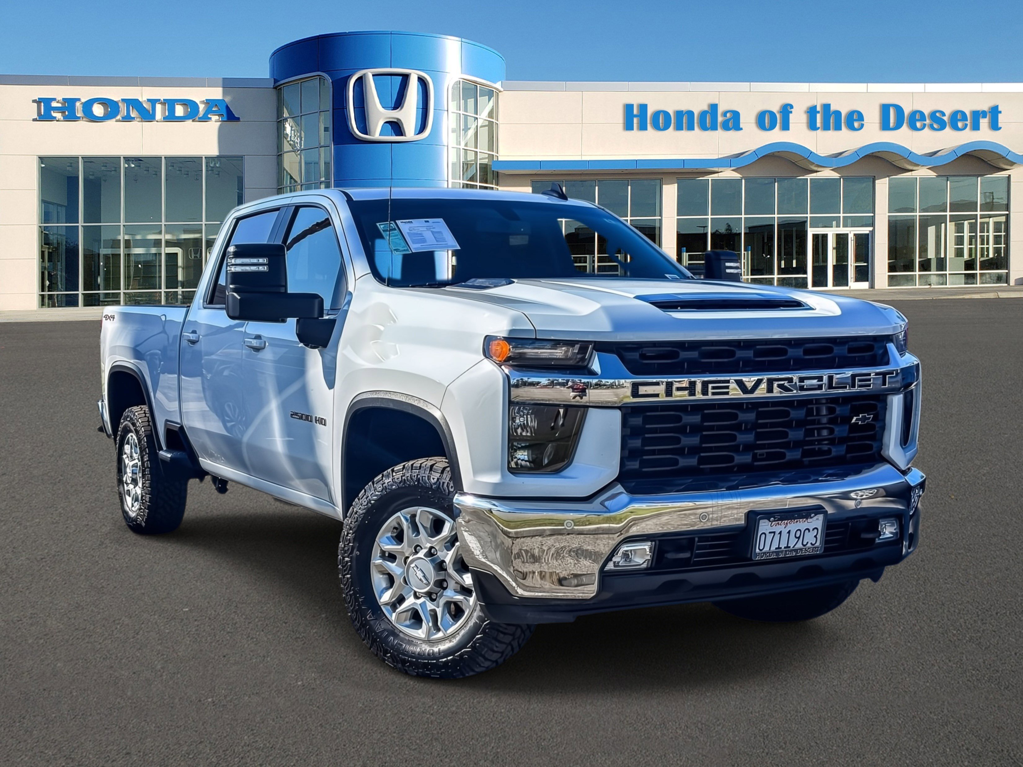 2020 Chevrolet Silverado HD LT 4WD Crew Cab Standard Box's photo