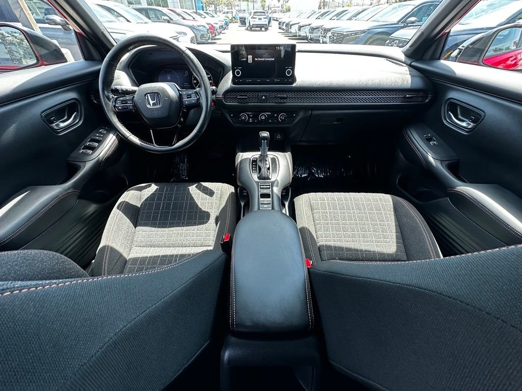 Used 2024  Honda Sport image 18