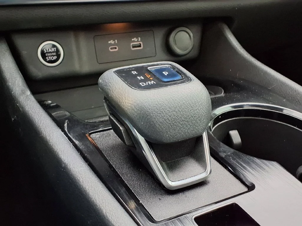 Used 2021 Black Nissan SV image 19
