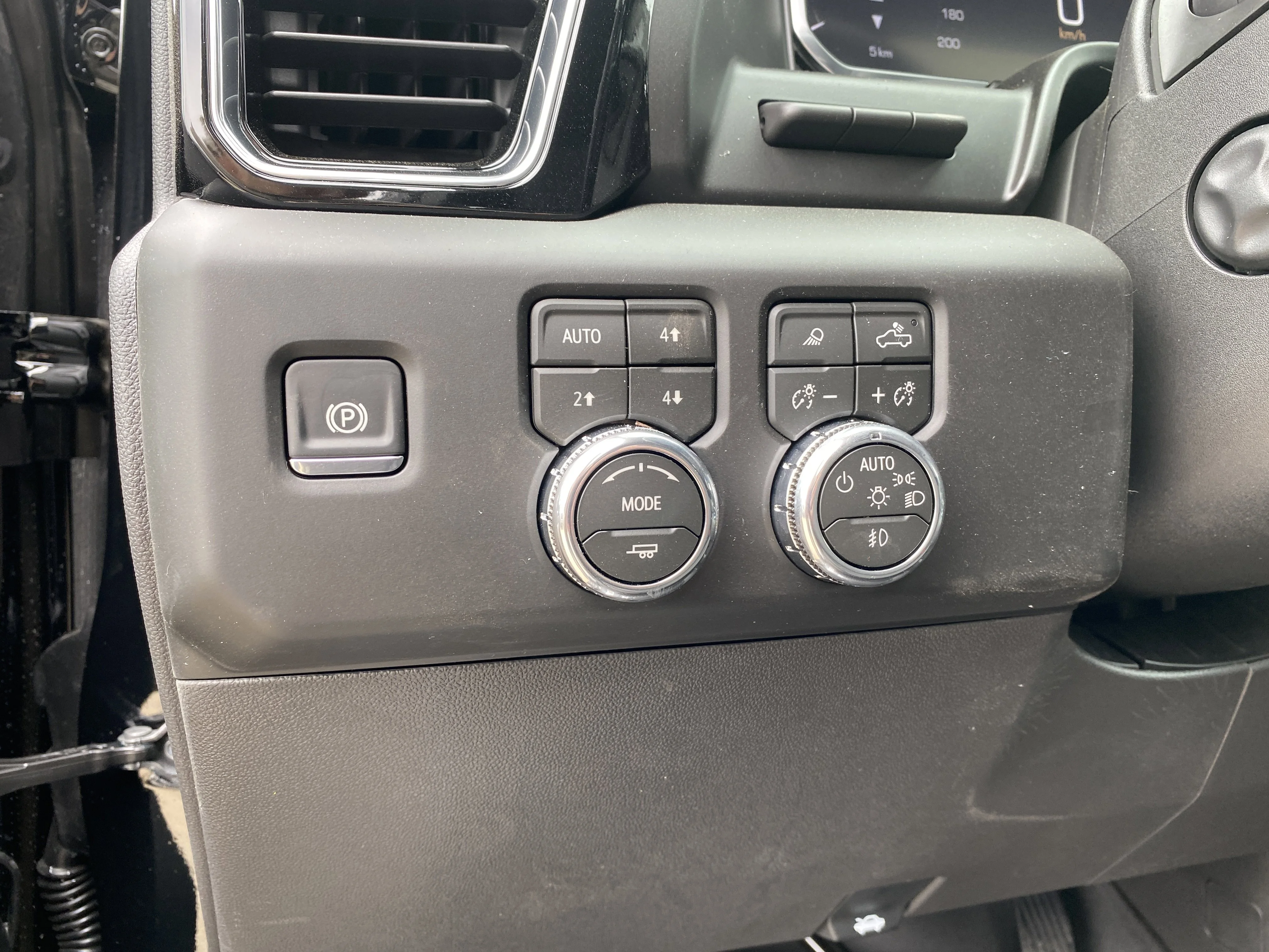 New 2026 ONYX BLACK GMC Denali image 27