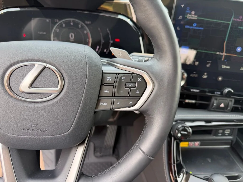 Used 2025 Copper Lexus 350 Premium image 19