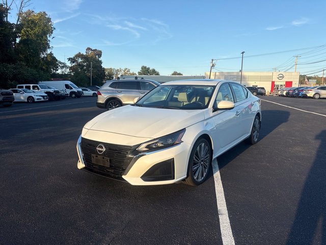 2024 Nissan Altima 2.5 SL