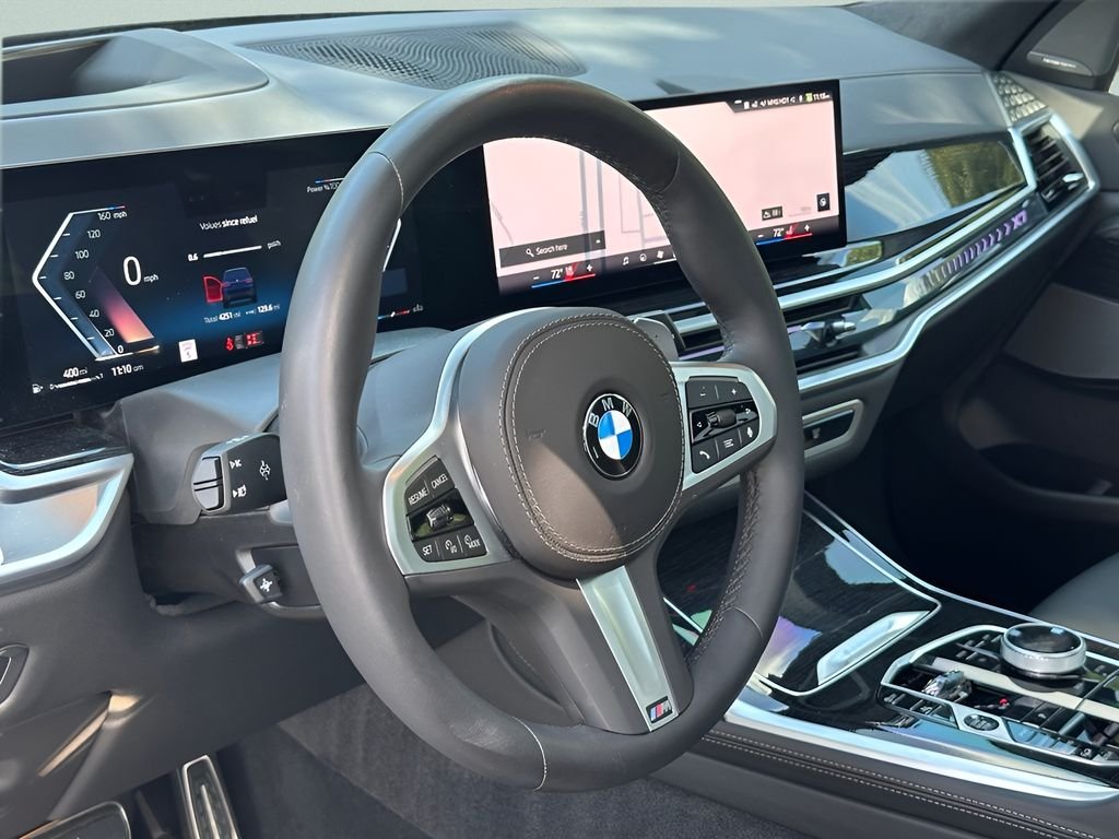 Certified Used 2026 Tanzanite Blue II Metallic BMW xDrive40i image 22
