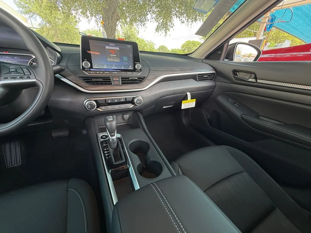 New 2026 Gray Nissan 2.5 SV image 15