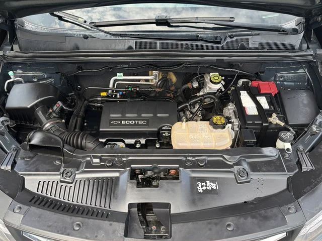 Used 2018 Gray Chevrolet LT image 28