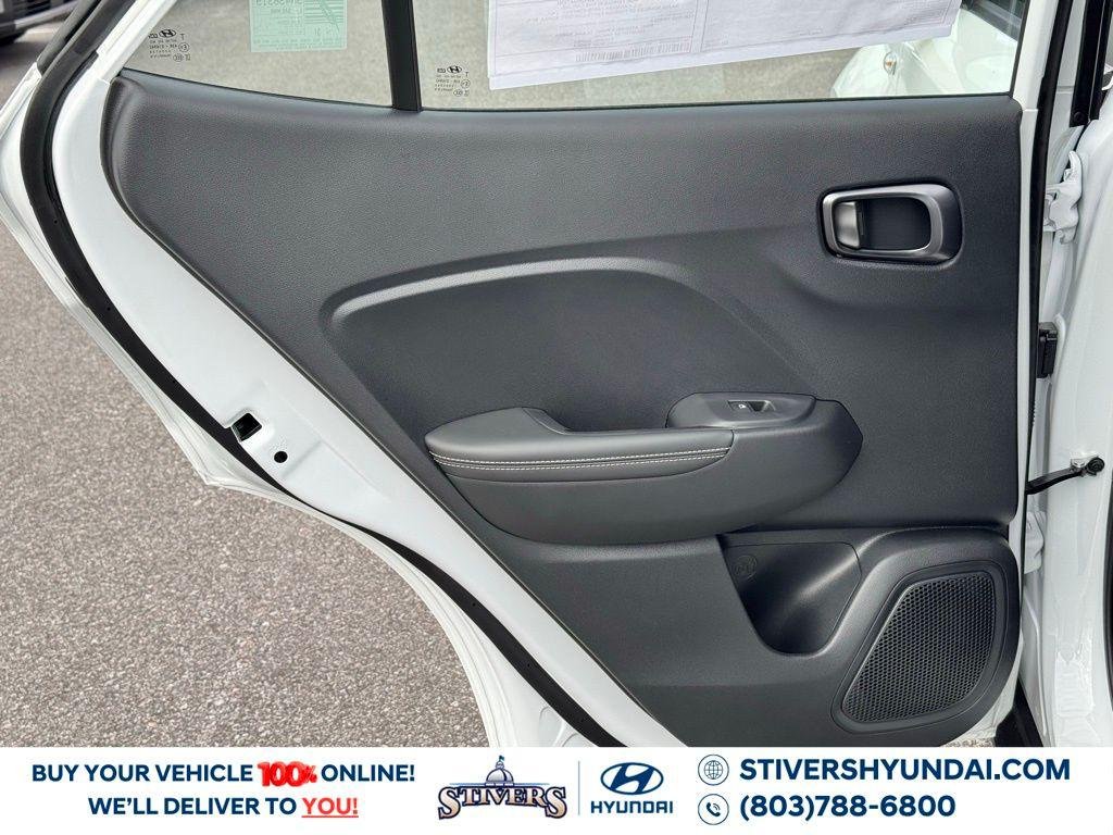 New 2026 White Hyundai SEL w/Two-Tone Roof image 17