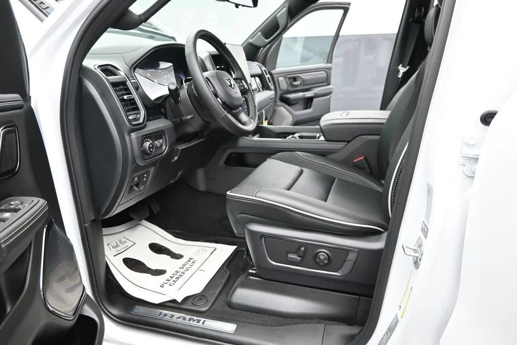 New 2026 Bright White Clear-Coat Exterior Paint RAM Limited image 17