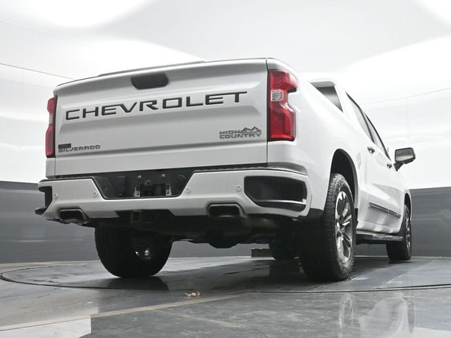 Used 2024 Beige Chevrolet High Country image 19