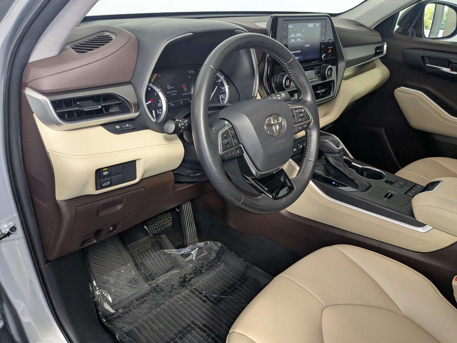 Used 2021 Celestial Silver Metallic TOYOTA XLE image 14