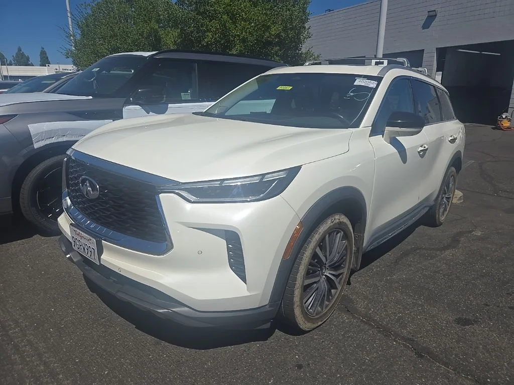 Used 2023 Majestic INFINITI Sensory image 1