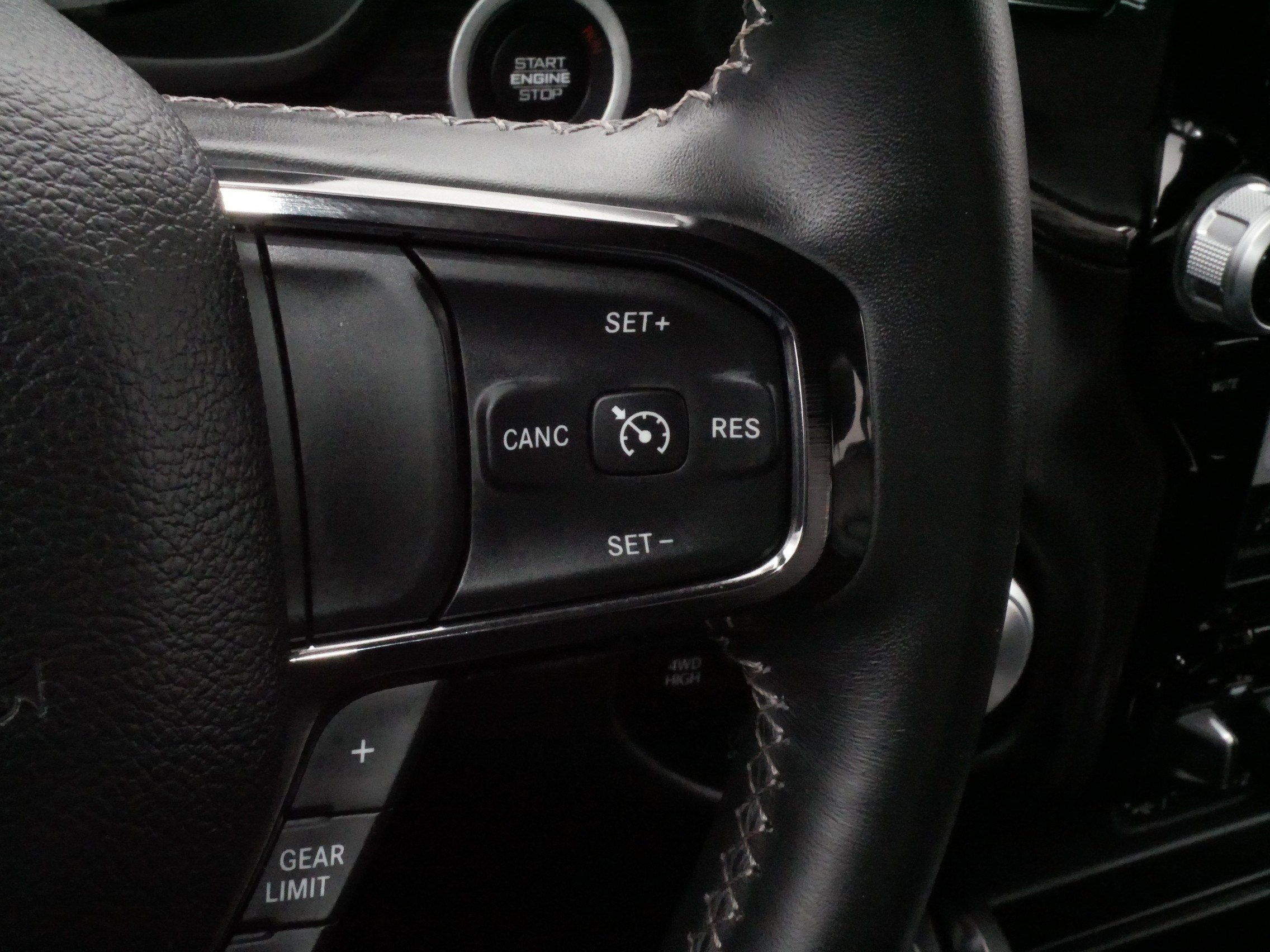 2024 RAM Ram 1500 Pickup Limited - Photo 25