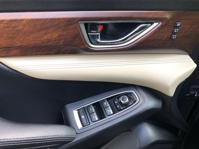 Used 2022 Gray Subaru Touring image 22