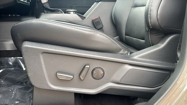 New 2026 Marsh Gray Ford Outer Banks® image 22