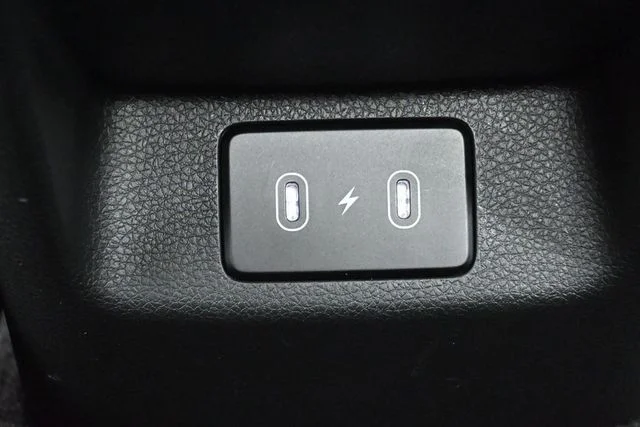 Used 2025 Black Kia LXS image 14