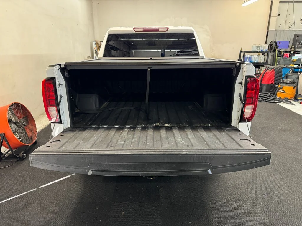 Used 2023 White GMC Pro image 6