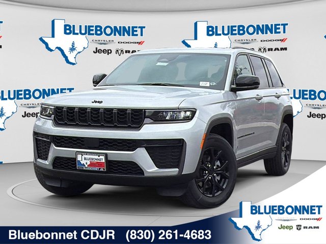 2026 Jeep Grand Cherokee Laredo Altitude