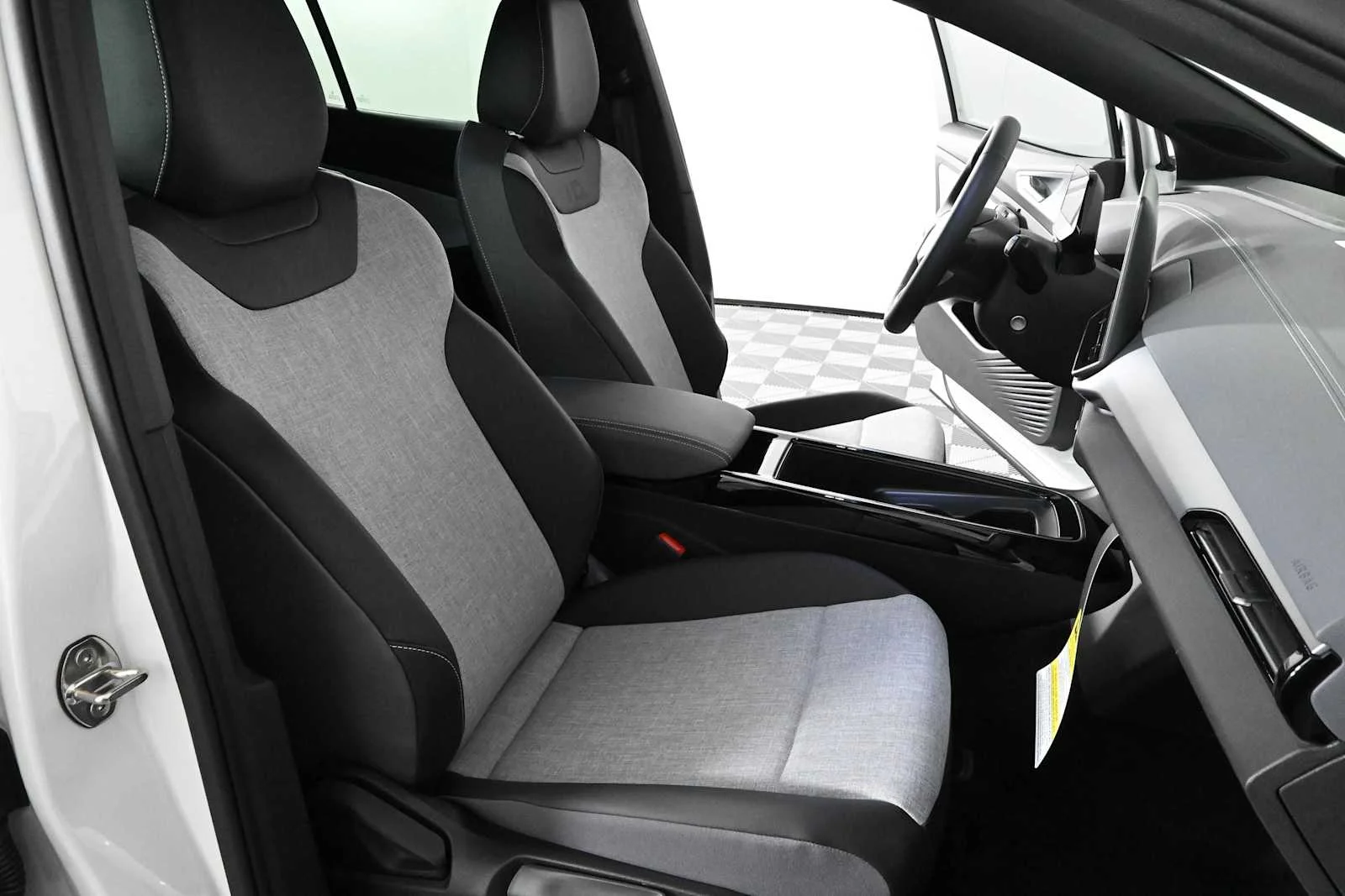 New 2026 OPAL WHITE Volkswagen Pro image 11