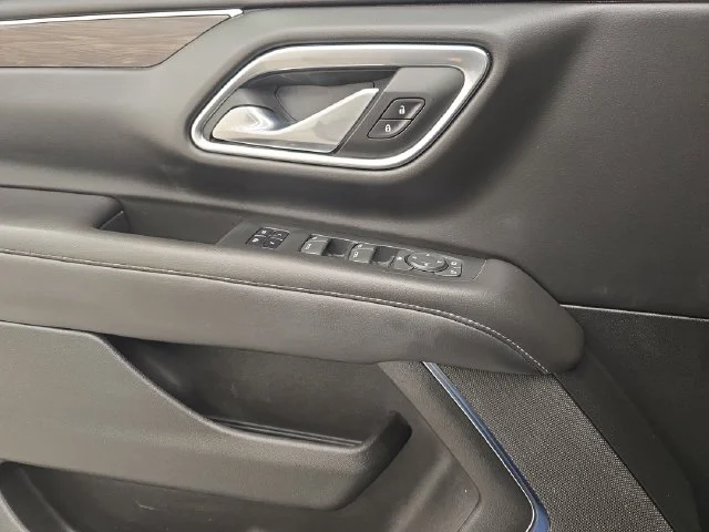 Used 2021 Graywood Metallic Chevrolet LT image 34