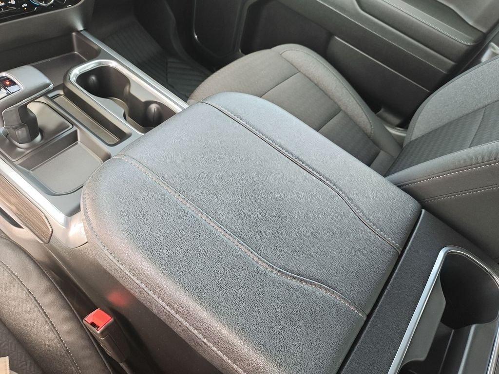 Used 2024 White Chevrolet RST image 21